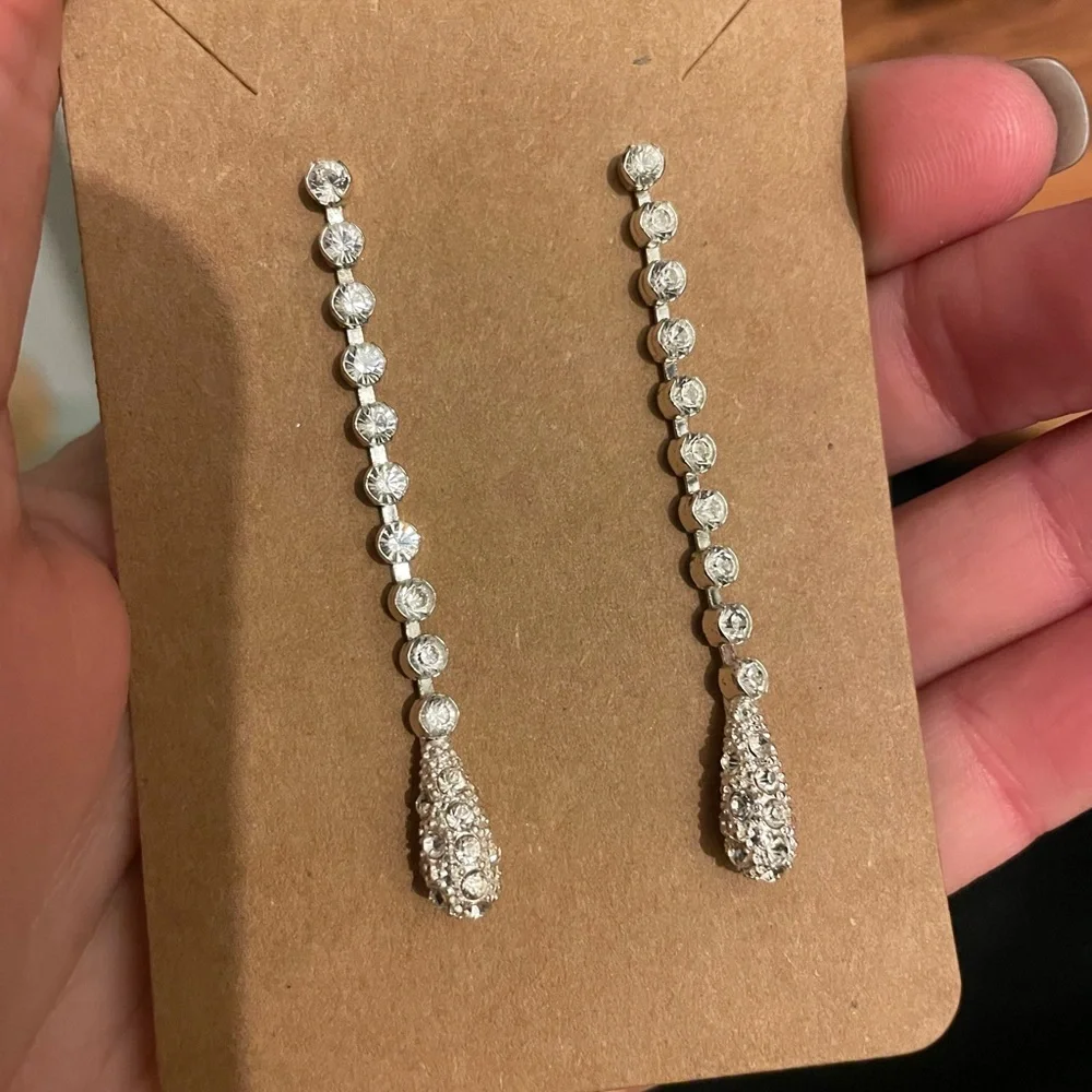 Stunning Silver Crystal Drop Earrings